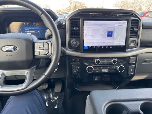 Used 2024 Ford F150 XLT image 19