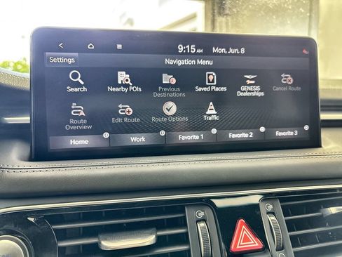 Used 2022 Genesis G70 2.0T RWD image 19