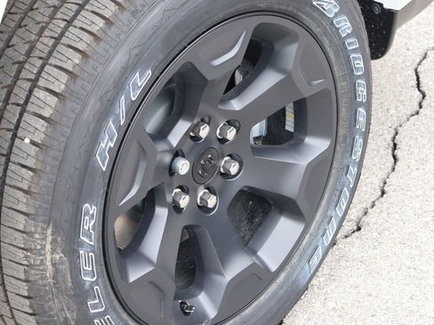 New 2026 RAM 1500 Big Horn AWD/4WD image 39