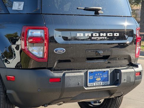 New 2025 Ford Bronco Sport Outer Banks w/ Outer Banks Tech Package+ image 6
