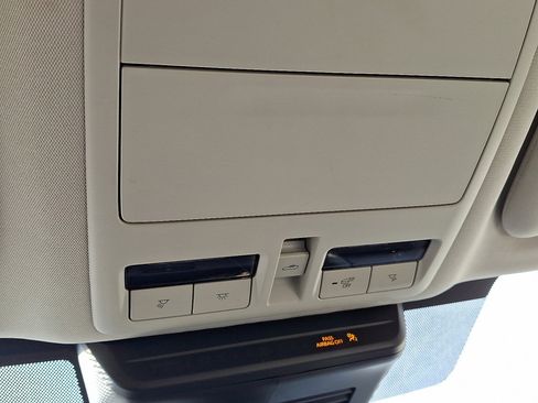 Used 2024 MAZDA CX-90 3.3 Turbo w/ Preferred Plus image 30