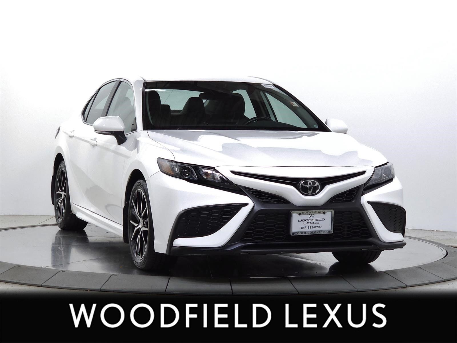 Used 2023 Toyota Camry SE w/ Protection Package (Q2) (TMS) FWD image 1