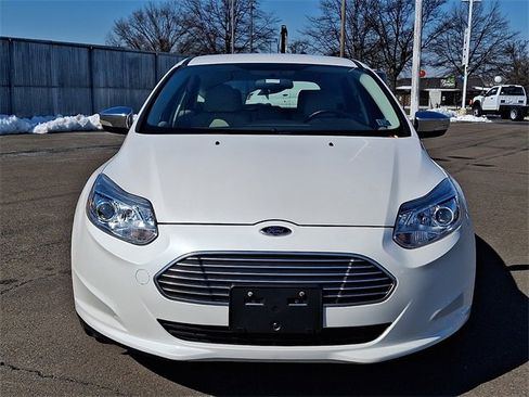 Used 2015 Ford Focus Electric Hatchback image 2
