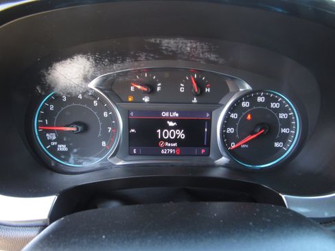 Used 2023 Chevrolet Traverse LT AWD/4WD image 27