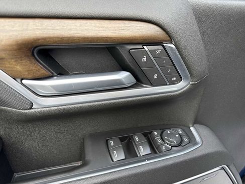 Certified 2025 Chevrolet Silverado 2500 High Country w/ High Country Premium Package AWD/4WD image 15