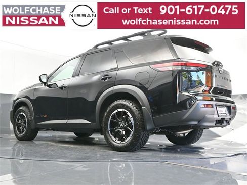 Used 2025 Nissan Pathfinder Rock Creek image 22