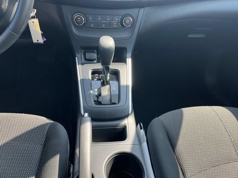 Used 2018 Nissan Sentra S w/ S Midnight Style Package FWD image 16