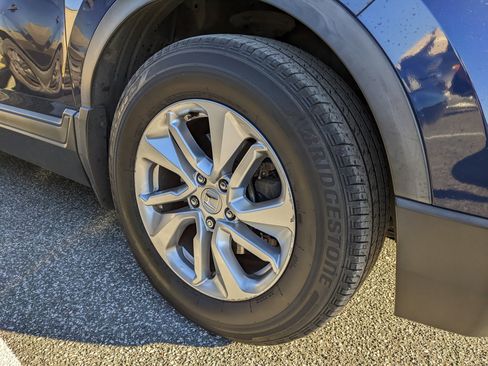 Used 2018 Honda CR-V EX image 7