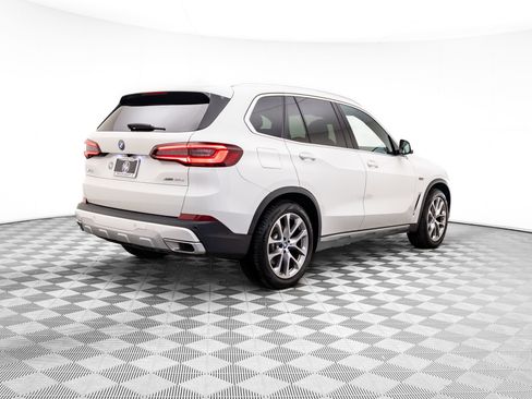 Used 2023 BMW X5 xDrive45e w/ Climate Comfort Package image 5