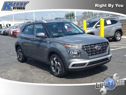 Used 2023 Hyundai Venue SEL w/ Cargo Package