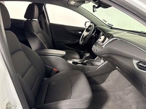 Used 2024 Chevrolet Malibu LT FWD image 21