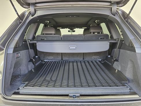 New 2026 Audi Q7 2.0T Premium AWD/4WD image 9