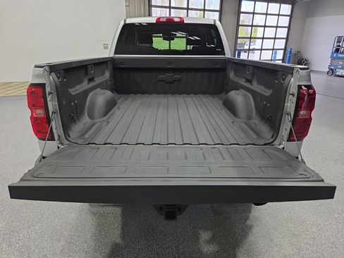 Used 2019 Chevrolet Silverado 2500 W/T w/ Snow Plow Prep Package AWD/4WD image 31