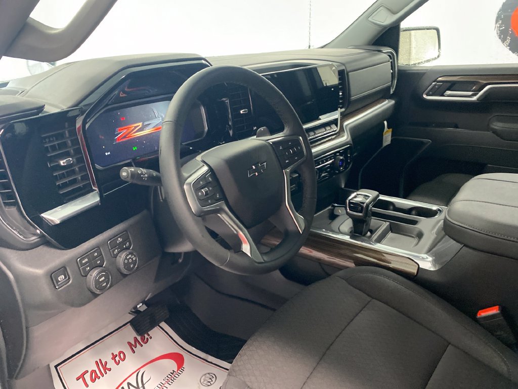 New 2026 Chevrolet Silverado 1500 RST AWD/4WD image 13