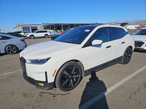 Used 2022 BMW iX xDrive50 w/ Premium Package AWD/4WD image 1