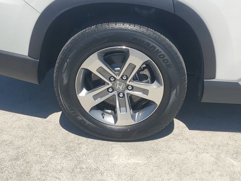 Used 2024 Honda Pilot EX-L image 8