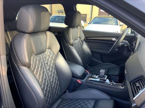 Certified 2023 Audi SQ5 Premium Plus w/ Premium Plus Package image 9