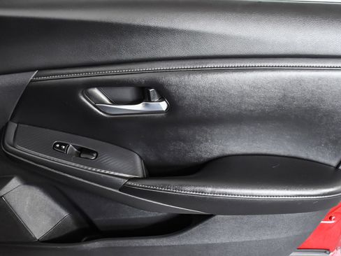 Used 2021 Nissan Sentra SV image 28
