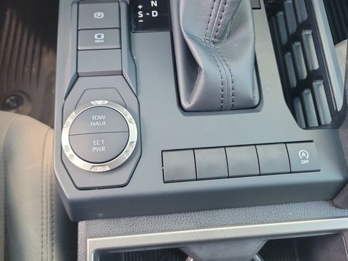 Used 2025 Toyota Tacoma SR5 RWD image 30