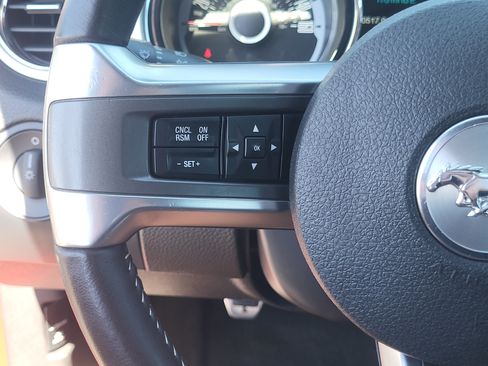 Used 2013 Ford Mustang Premium w/ Comfort Pkg RWD image 13
