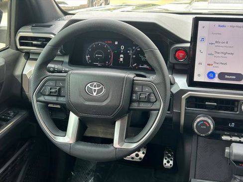 Certified 2026 Toyota Tacoma TRD Sport AWD/4WD image 39