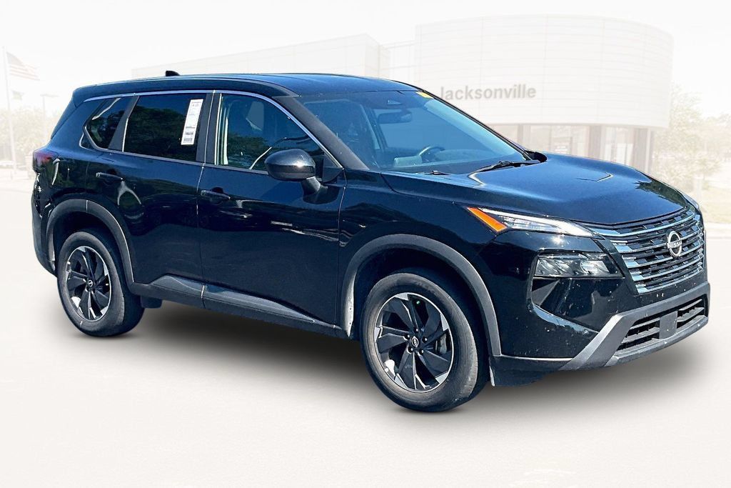 Used 2025 Nissan Rogue SV FWD image 3