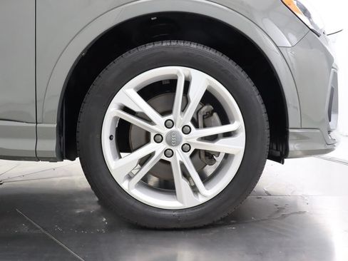 Used 2020 Audi Q3 2.0T Premium AWD/4WD image 43