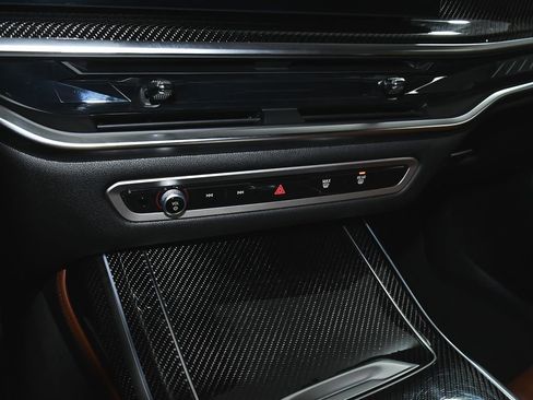 Used 2026 BMW X7 M60i AWD/4WD image 34