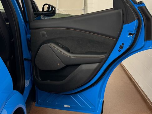 Used 2022 Ford Mustang Mach-E GT image 40