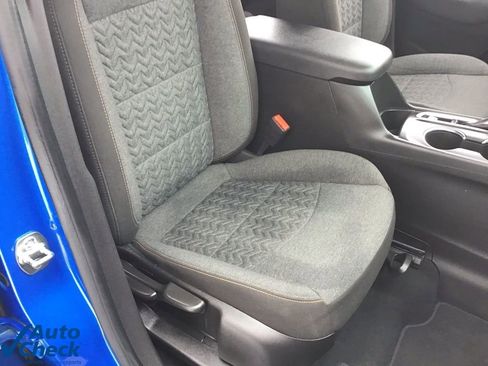 Used 2024 Chevrolet Equinox LT image 12