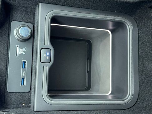 Used 2021 Land Rover Range Rover Westminster Edition image 35