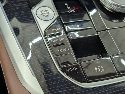 New 2026 BMW X5 sDrive40i w/ M Sport Package image 10