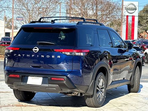 New 2026 Nissan Pathfinder SV image 24
