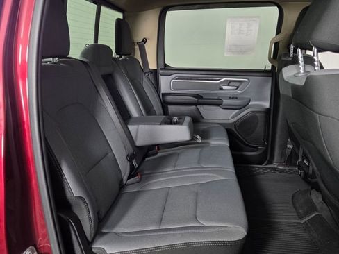 Used 2020 RAM 1500 Big Horn image 32