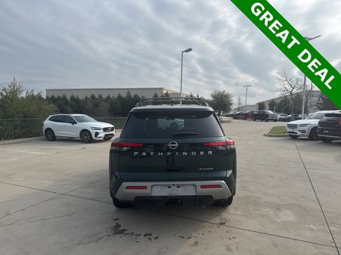 Used 2023 Nissan Pathfinder Platinum image 6
