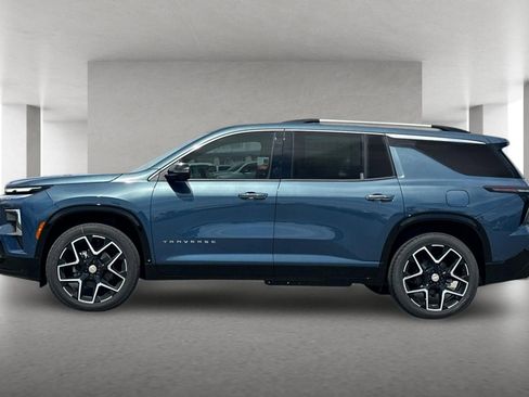 New 2026 Chevrolet Traverse High Country FWD image 7