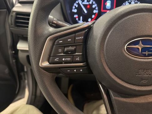 Used 2024 Subaru Impreza 2.0i image 5