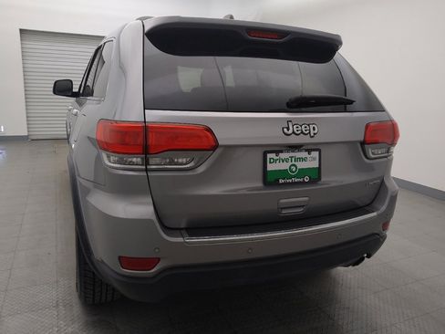 Used 2017 Jeep Grand Cherokee Limited w/ Luxury Group II image 6