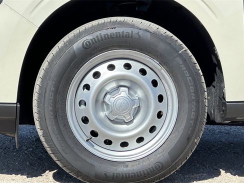 New 2025 Ford Maverick XL image 23