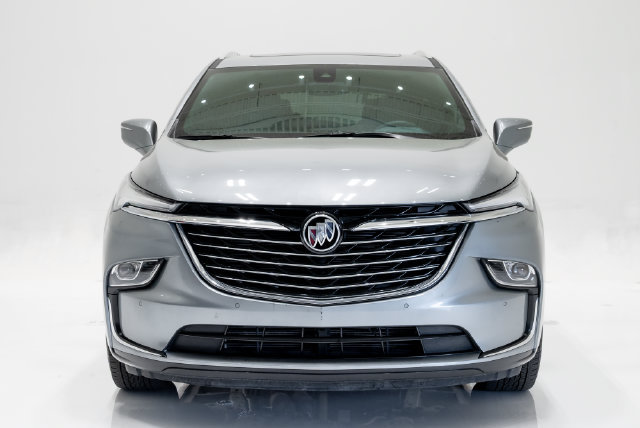 Used 2024 Buick Enclave Essence w/ Experience Buick Package AWD/4WD image 4