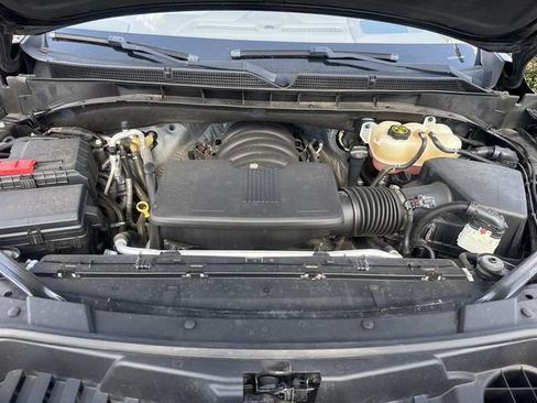 Used 2022 GMC Yukon Denali RWD image 10