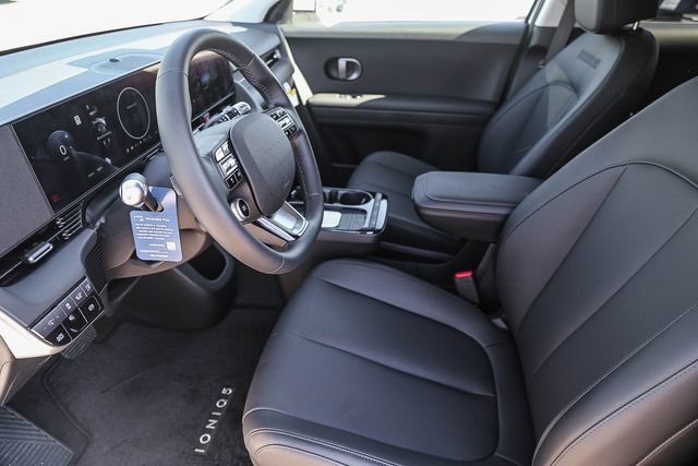 New 2026 Hyundai Ioniq 5 SEL RWD image 19