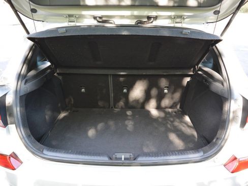 Used 2019 Hyundai Elantra GT N Line image 14