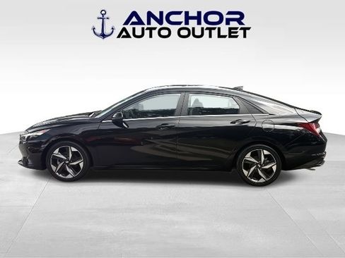 Used 2023 Hyundai Elantra Limited w/ Cargo Package image 5