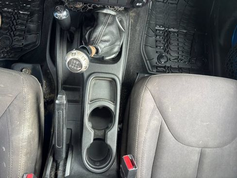 Used 2014 Jeep Wrangler Unlimited Sport w/ Power Convenience Group AWD/4WD image 23