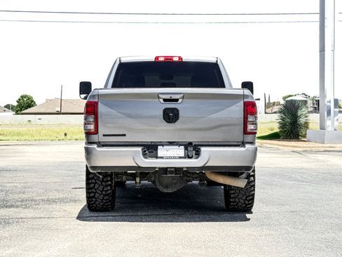 Used 2022 RAM 3500 Big Horn w/ Night Edition RWD image 12