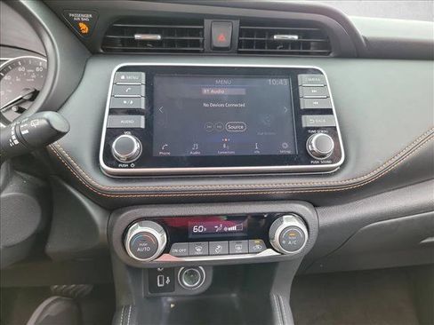 Used 2018 Nissan Kicks SR w/ Exterior Package FWD image 20
