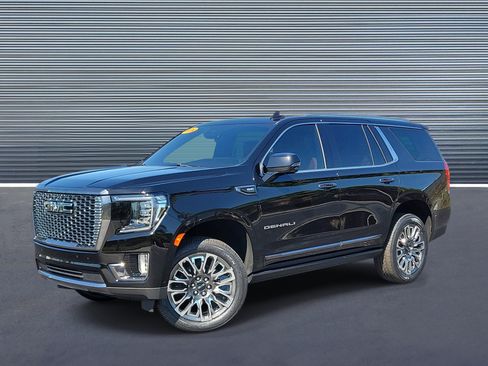Used 2024 GMC Yukon Denali Ultimate AWD/4WD image 1