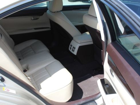 Used 2017 Lexus ES 350 FWD image 13