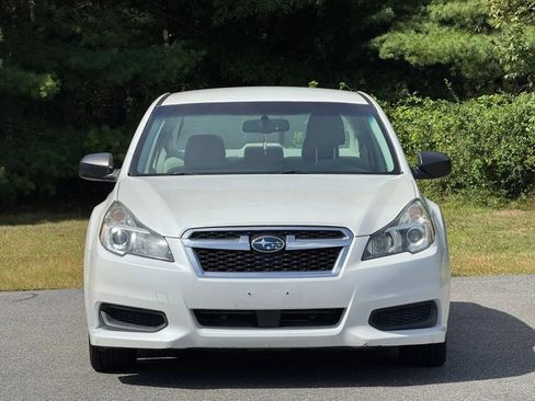 Used 2013 Subaru Legacy 2.5i AWD/4WD image 3